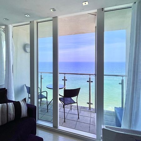 Newquay Rocklands Beach View ภายนอก รูปภาพ
